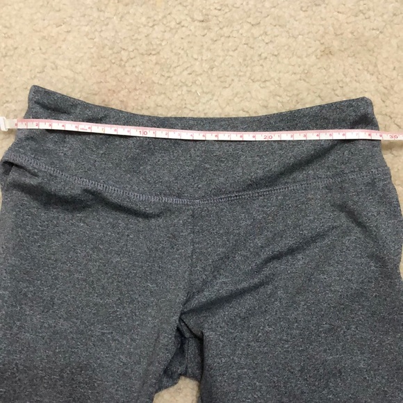 Soft and smooth gray leggings size 10 - Picture 8 of 9